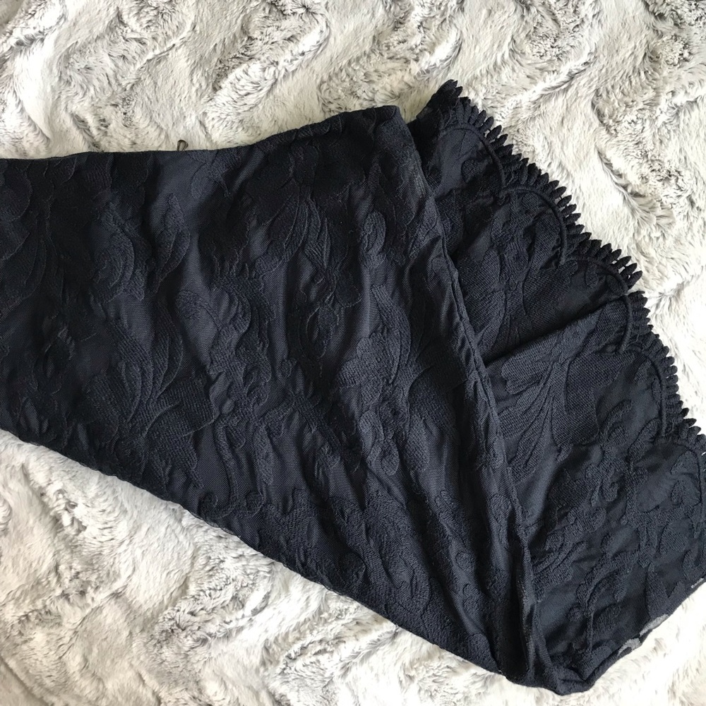 Ann Taylor Navy Lace Pencil Skirt 0